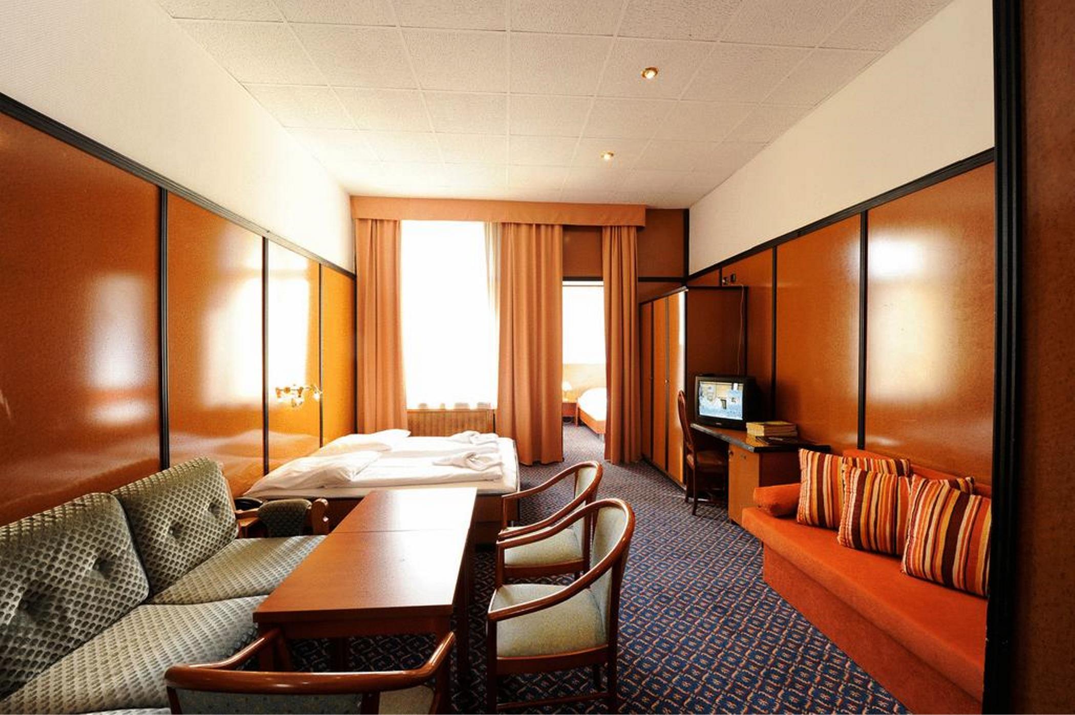 City Hotel Am Kurfuerstendamm Berlin Exterior photo