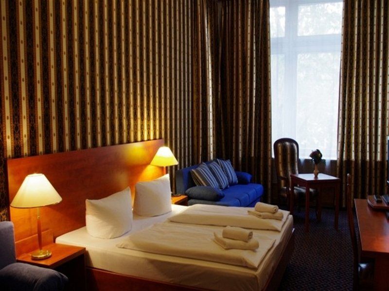 City Hotel Am Kurfuerstendamm Berlin Exterior photo